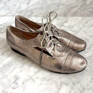 Fossil Lace Up Cut Out Leather Oxford Shoes Gold Bronze Iridescent Women’s 8.5